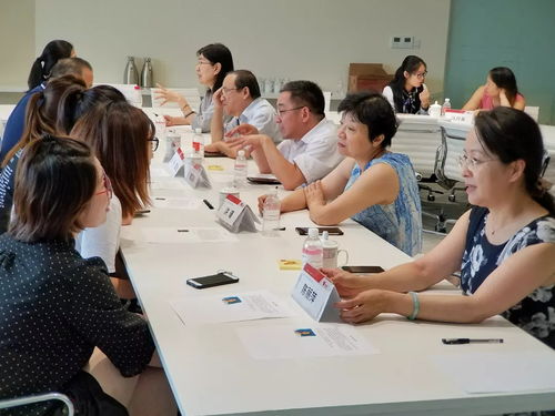 健康咨詢臺(tái)企行 義診服務(wù)暖人心